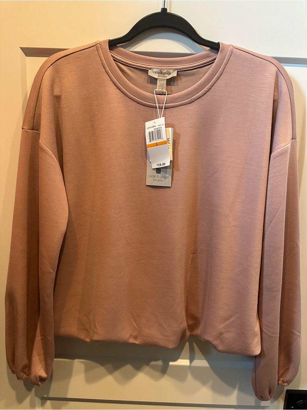 NWT Cable and Gauge Sweater